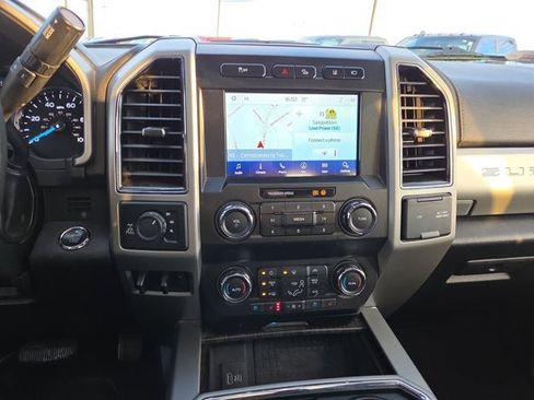 Used 2021 Ford F250 Lariat image 17