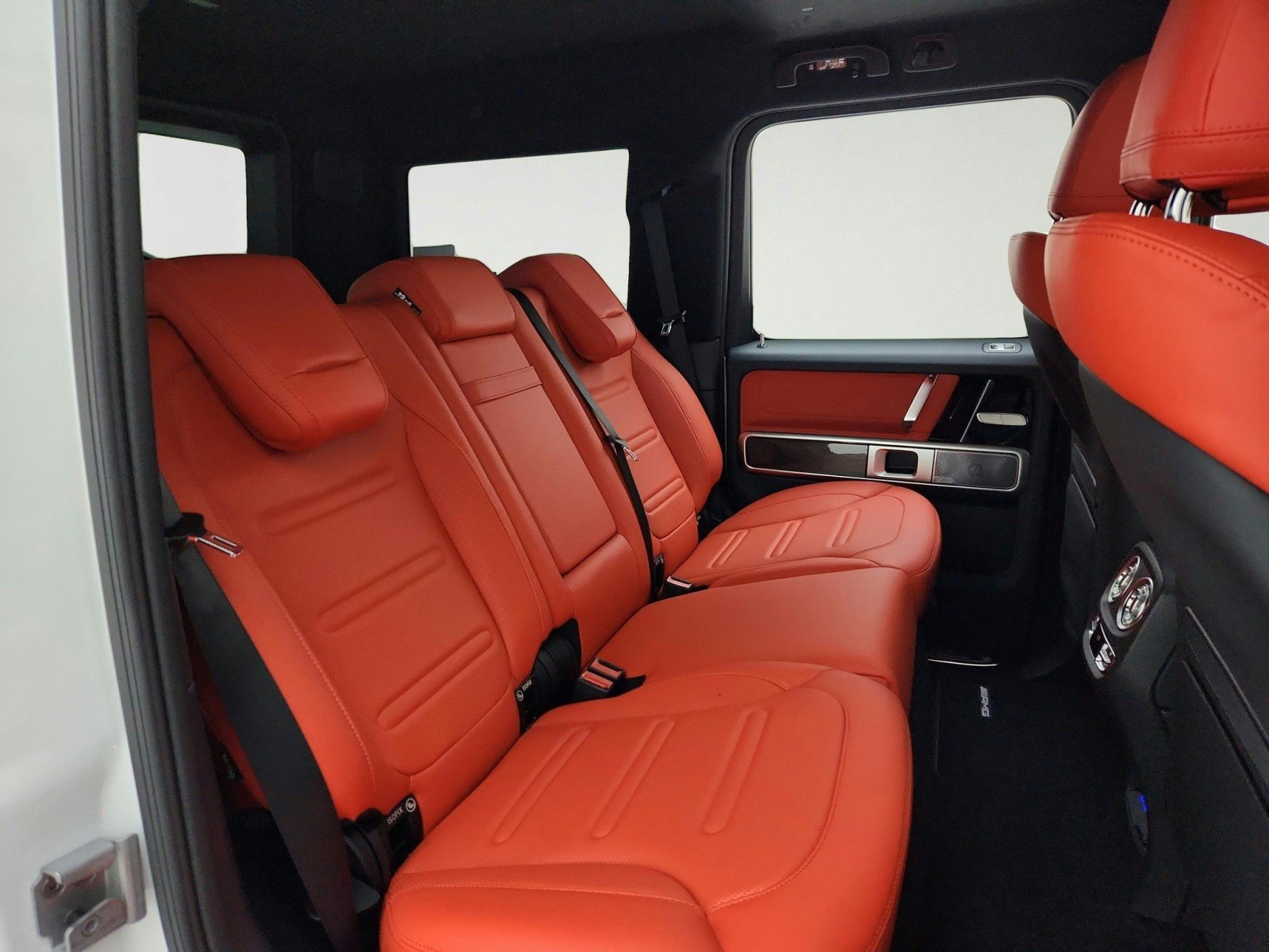 New 2027 Mercedes-Benz G 580 e image 26