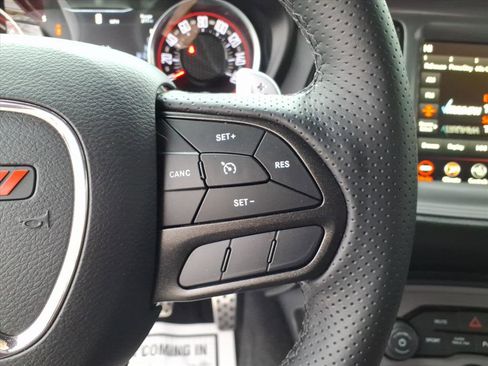 Used 2023 Dodge Challenger R/T image 18