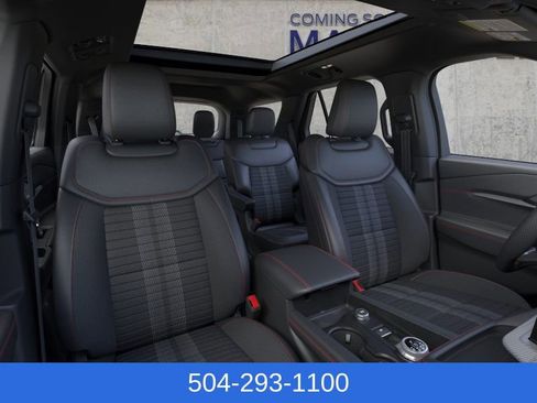 New 2026 Ford Explorer ST-Line w/ ST-Line Street Pack AWD/4WD image 12