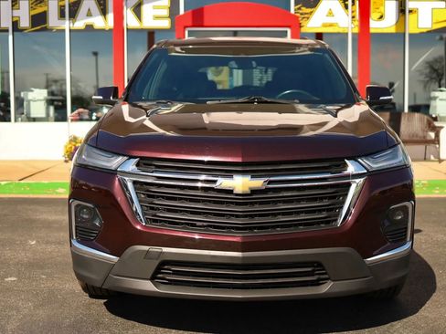 Used 2022 Chevrolet Traverse LT AWD/4WD image 2