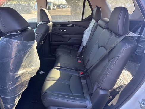 New 2025 Honda Pilot EX-L image 16