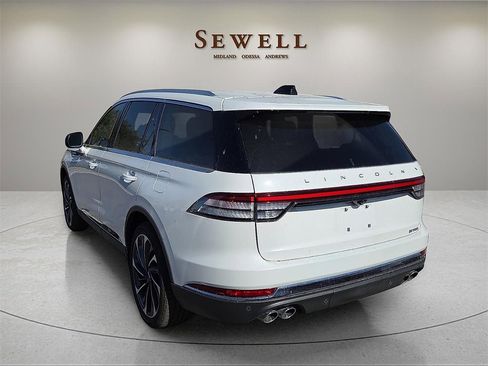 New 2025 Lincoln Aviator Reserve w/ Equipment Group 201A image 3