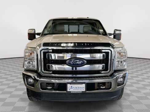 Used 2016 Ford F250 Lariat w/ Chrome Package image 4