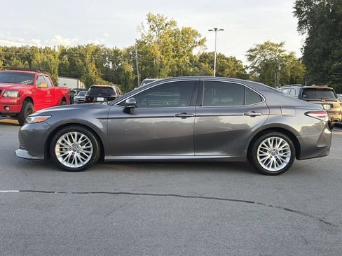 Used 2018 Toyota Camry XLE w/ Driver Assist Package FWD image 6