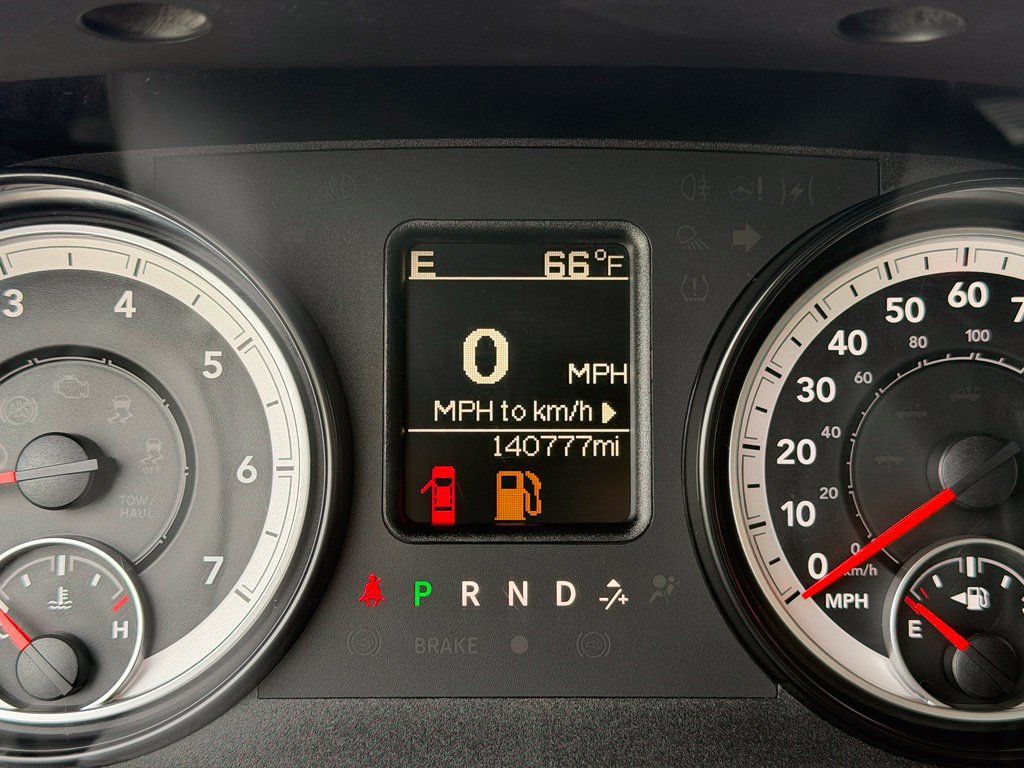 Used 2015 RAM 1500 Big Horn AWD/4WD image 2