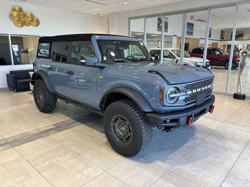 Certified 2024 Ford Bronco Badlands image 1