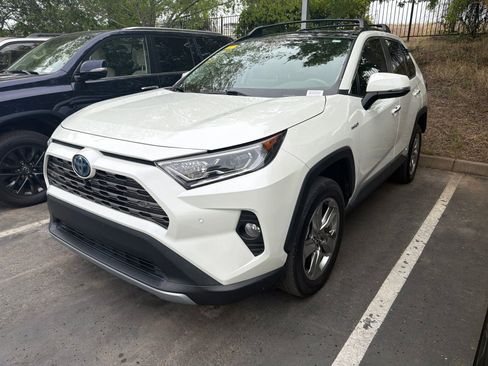 Used 2021 Toyota RAV4 Limited AWD/4WD image 1