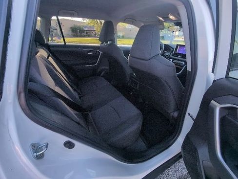 Certified 2024 Toyota RAV4 XLE AWD/4WD image 4