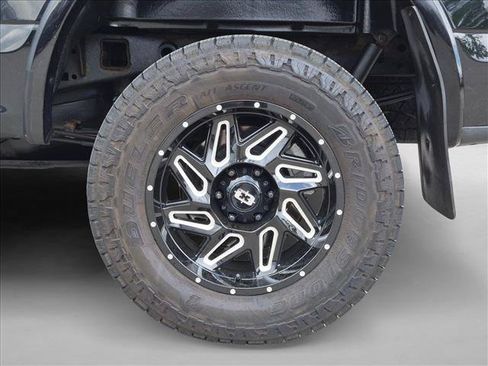 Used 2017 Ford F150 King Ranch w/ Equipment Group 601A Luxury AWD/4WD image 23