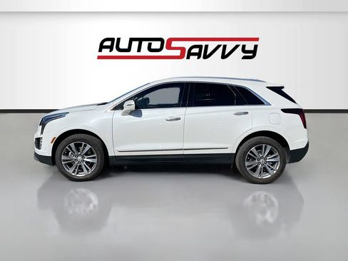 Used 2024 Cadillac XT5 Premium Luxury w/ Technology Package FWD image 4