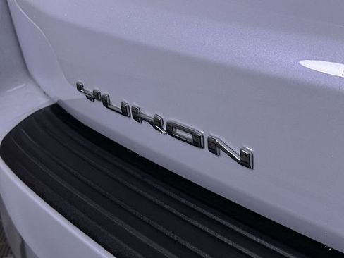 New 2026 GMC Yukon Denali w/ Sun & Power Step Package image 33