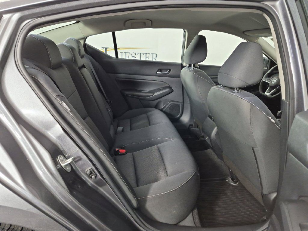 Used 2022 Nissan Altima 2.5 S FWD image 33