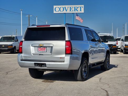 Used 2018 Chevrolet Suburban LT AWD/4WD image 7