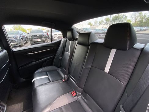 Used 2025 Toyota Camry SE FWD image 26