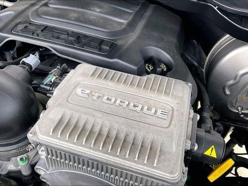 Used 2022 RAM 1500 Big Horn image 40