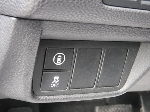 Used 2019 Honda Accord EX image 12