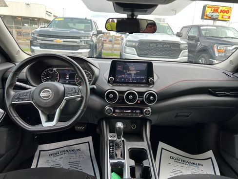 Used 2021 Nissan Sentra SR FWD image 15