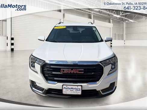 Used 2023 GMC Terrain SLE w/ Driver Convenience Package AWD/4WD image 7