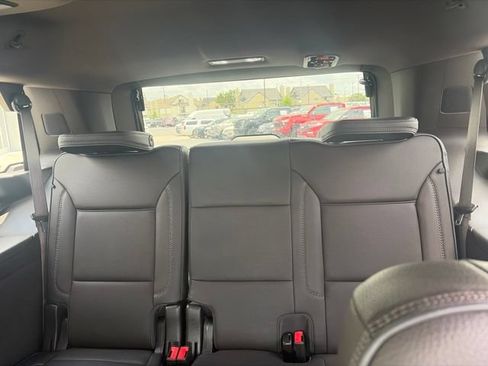 Used 2022 GMC Yukon Denali AWD/4WD image 15