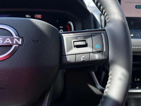 New 2026 Nissan Rogue Platinum AWD/4WD image 32