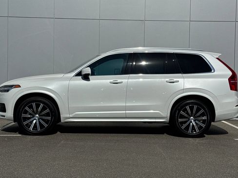 Used 2023 Volvo XC90 B5 Core w/ Protection Package Premier AWD/4WD image 2