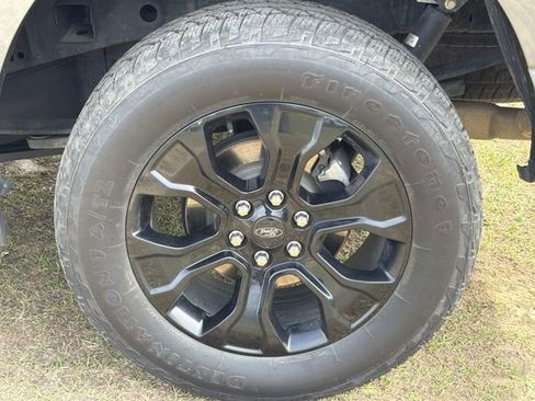 Certified 2022 Ford F150 XLT w/ Equipment Group 302A High image 16