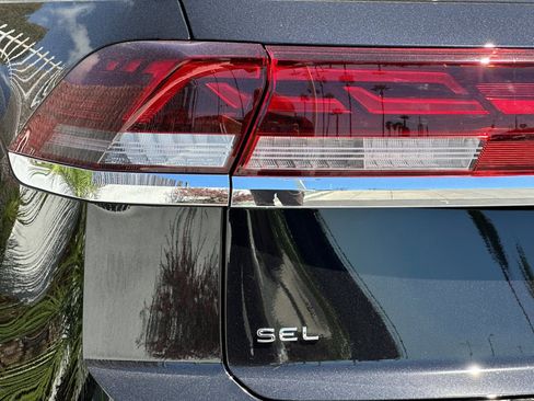 New 2025 Volkswagen Atlas Cross Sport SEL Premium R-Line image 7