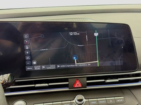 Used 2024 Hyundai Elantra SEL FWD image 33
