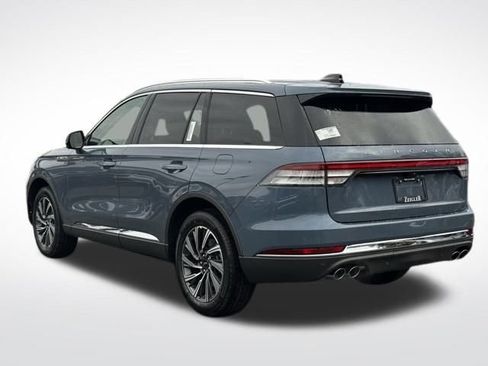 New 2026 Lincoln Aviator AWD image 7