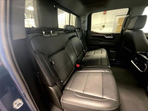 Used 2024 GMC Sierra 1500 Denali w/ Denali Reserve Package AWD/4WD image 16