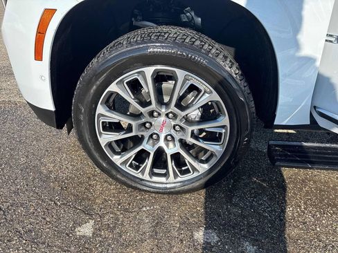 New 2026 GMC Yukon Denali image 41