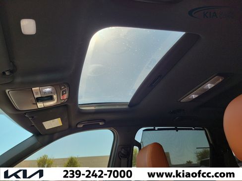 Used 2025 Kia Telluride SX X-Line AWD/4WD image 23