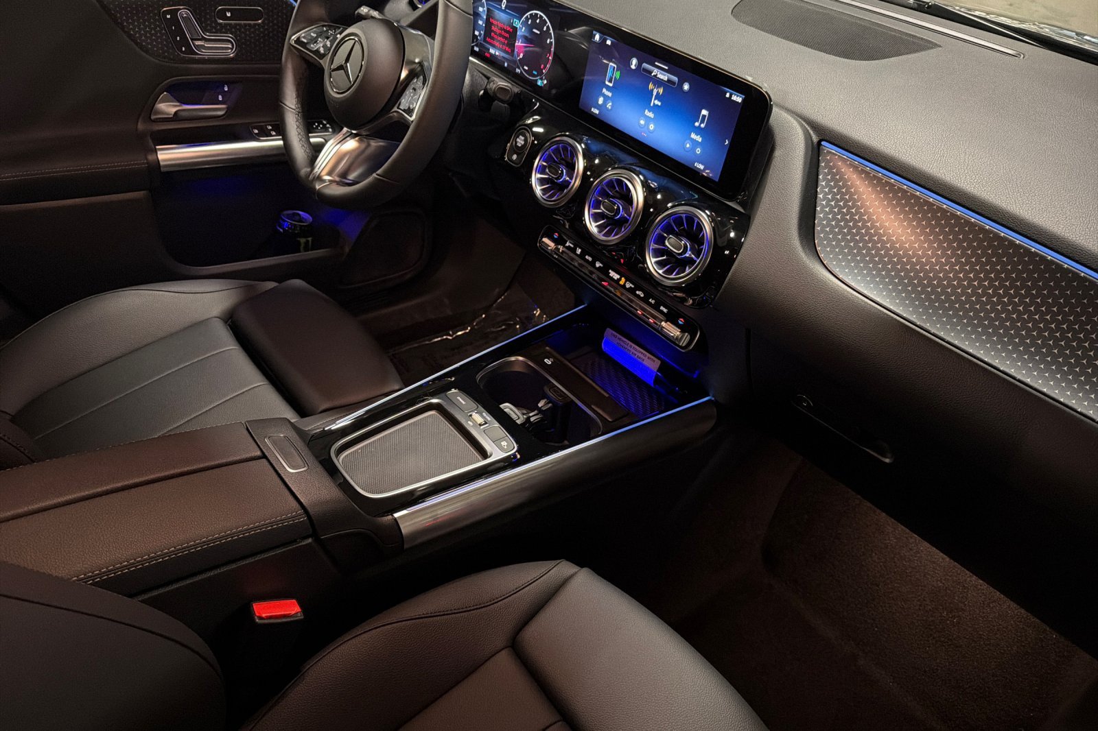New 2026 Mercedes-Benz GLA 250 image 15