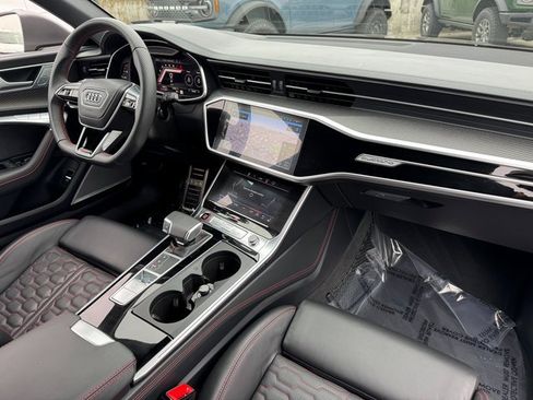 Used 2025 Audi RS 6 performance image 20