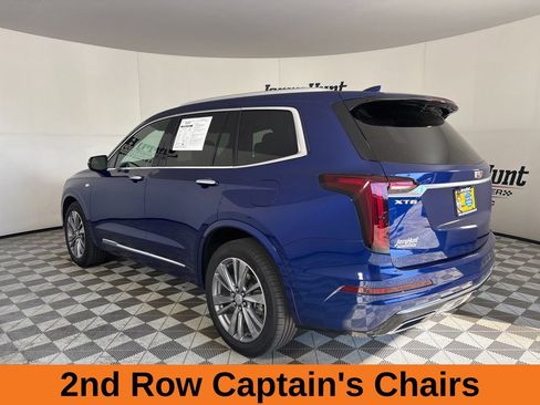Used 2025 Cadillac XT6 Premium Luxury FWD image 9