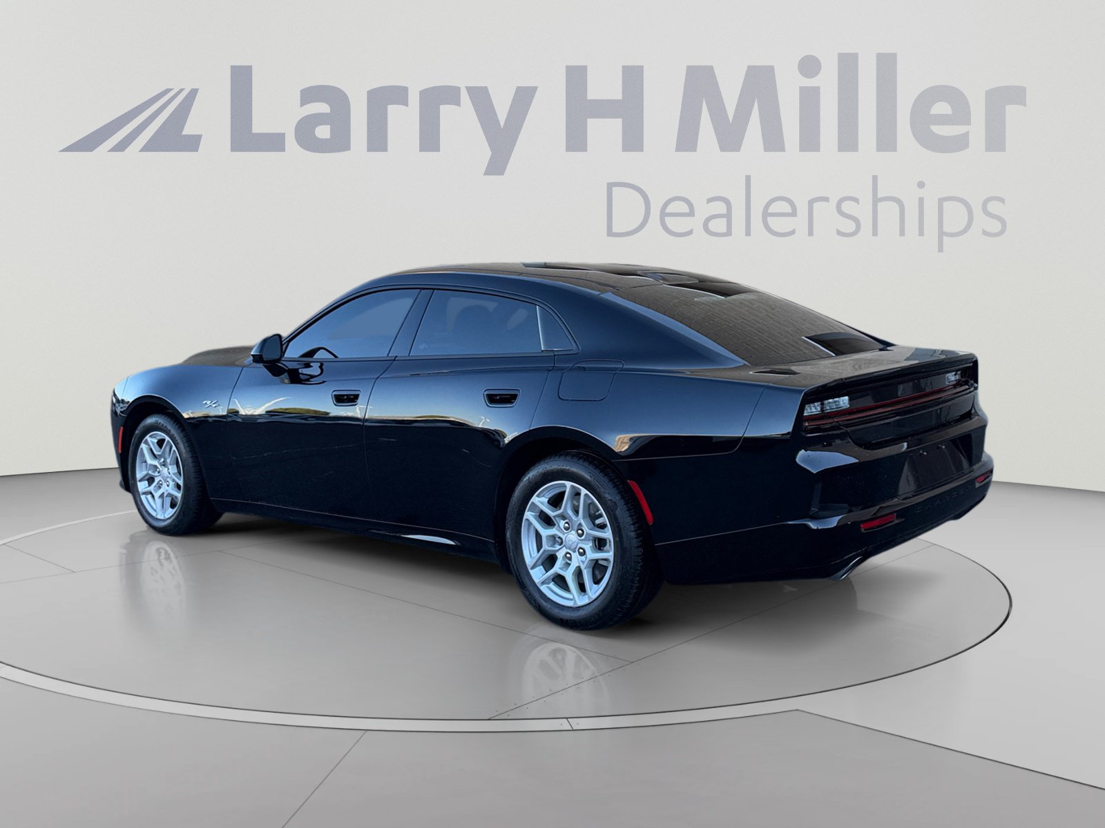 Used 2026 Dodge Charger R/T AWD/4WD image 3