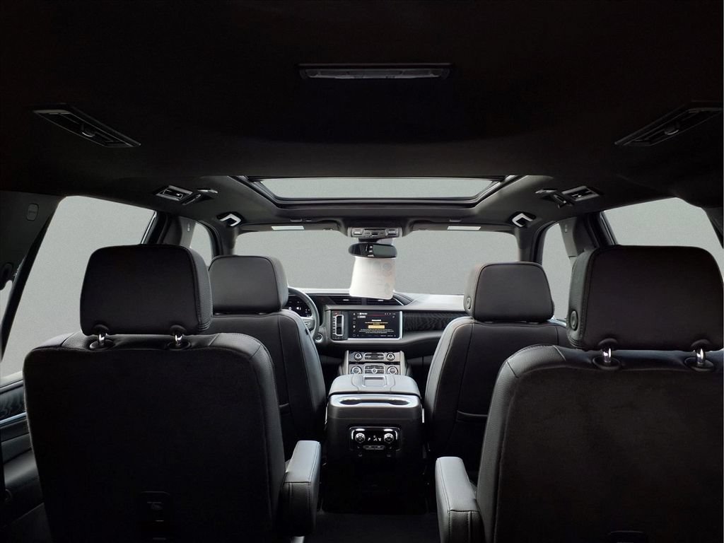 Certified 2023 GMC Yukon Denali w/ LPO, Floor Liner Package AWD/4WD image 10
