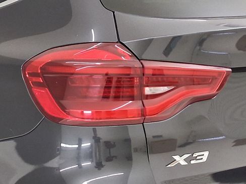Used 2019 BMW X3 sDrive30i w/ Convenience Package RWD image 11