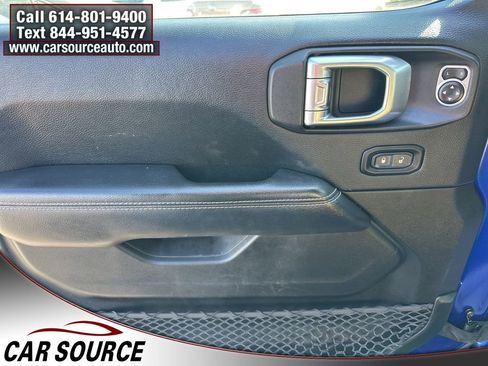 Used 2018 Jeep Wrangler Unlimited Rubicon AWD/4WD image 11