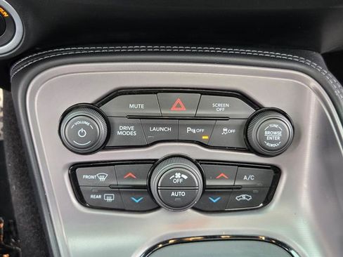 Used 2023 Dodge Challenger R/T Scat Pack w/ Plus Package image 19