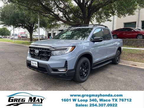 New 2026 Honda Ridgeline Black Edition image 3
