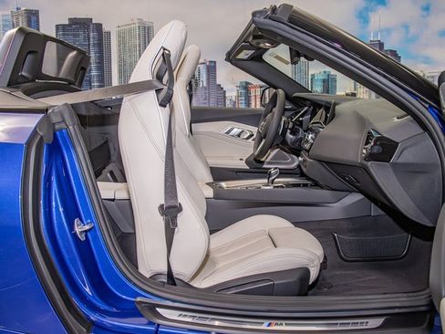 New 2026 BMW Z4 sDrive30i w/ Premium Package image 23