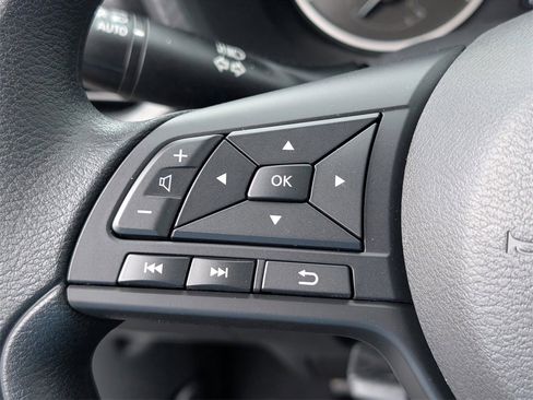 New 2025 Nissan Sentra S image 18