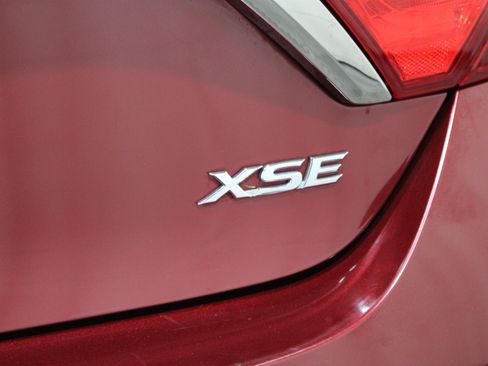 Used 2017 Toyota Camry XSE w/ Advanced Technology Package FWD image 35