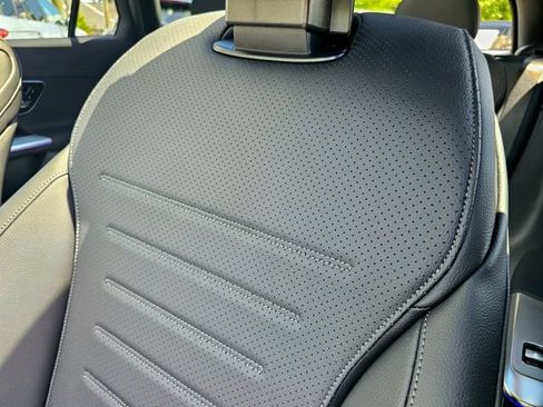 New 2026 Mercedes-Benz GLC 300 4MATIC image 19