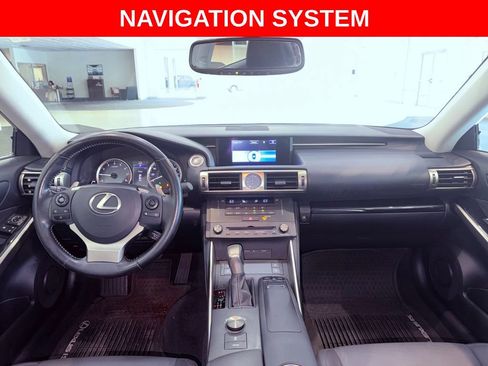 Used 2016 Lexus IS 300 AWD image 7