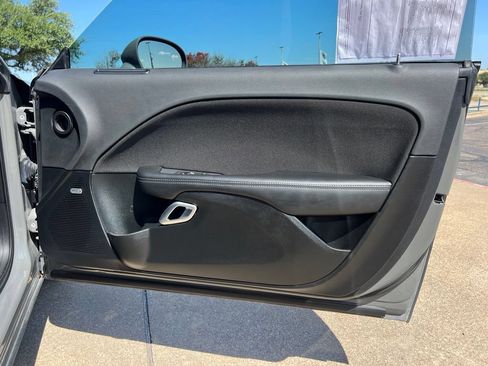 Used 2023 Dodge Challenger SXT w/ Blacktop Package RWD image 12