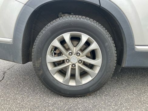 Used 2020 Hyundai Santa Fe SEL image 27