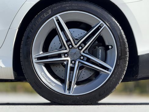 Used 2019 Mercedes-Benz AMG GT 53 image 18